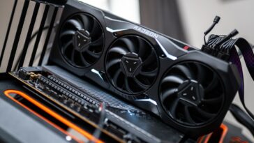 La 7900 XTX bat encore la 9070 XT... juste à la limite 27 1742998144 La 7900 Xtx Bat Encore La 9070 Xt Juste A.jpg