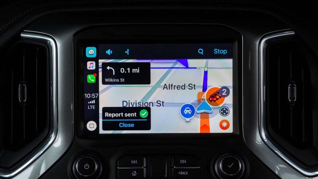 Waze iPhone Google Assistant Gemini