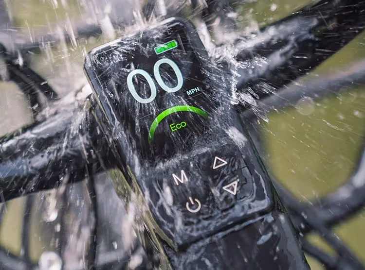 Fiido Titan 2025 : Le vélo électrique touring encore meilleur, au même prix 6 8 Titan 2025 Ip68 Waterproof Display