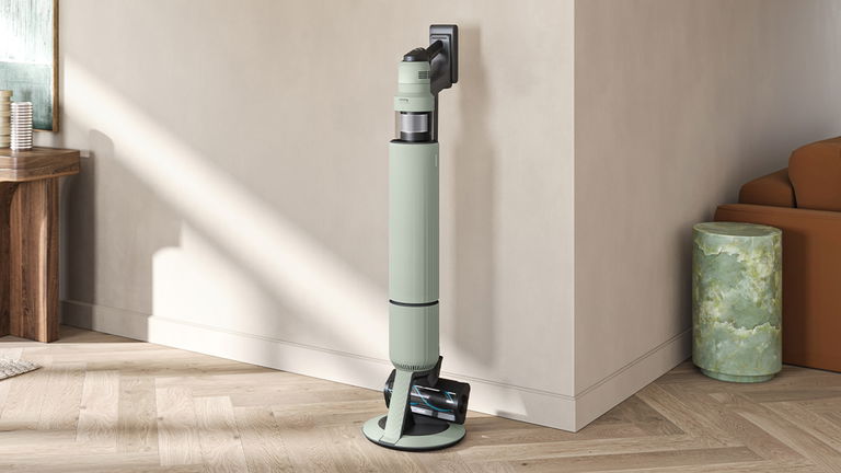 Aspirateur sans fil Samsung Jet AI Ultra : 400 W de puissance et 160 min d'autonomie ! 2 Samsung Jet AI Ultra : 400 W de puissance, 160 minutes d'autonomie avec IA dans une aspirateur sans fil