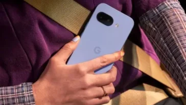 Déballage du Google Pixel 9a avant son lancement officiel le 19 mars