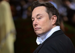 Elon Musk, dueño de Tesla, asegura que hay cosas oscuras del mercado que no puede contar: "Podrían asesinarme"