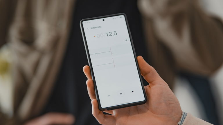 Galaxy AI : notre meilleur allié au MWC 2025 pour enregistrer et transcrire des interviews 2 Galaxy AI, notre meilleur allié au MWC 2025 : ici comment nous utilisons l'IA de Samsung pour enregistrer et transcrire des interviews