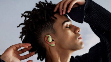 HUAWEI FreeArc : une innovation audio exceptionnelle pour fêter le 5ème anniversaire de la HUAWEI Store 19 HUAWEI FreeArc: innovation audio pour célébrer le 5ème anniversaire de la HUAWEI Store