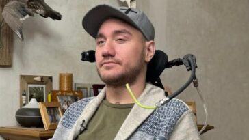 Homme paralysé révèle comment le chip cérébral de Neuralink a transformé sa vie