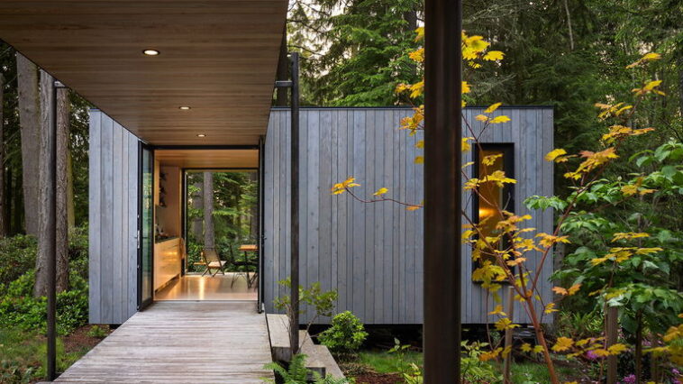 La maison préfabriquée durable et modulable comme un puzzle 1 La maison préfabriquée durable et amusante qui fonctionne comme un puzzle. Vous pouvez la modifier à votre guise