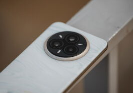 Le design 'Unique Pearl' du realme 14 Pro+ en fait un téléphone au caractère artistique distinctif