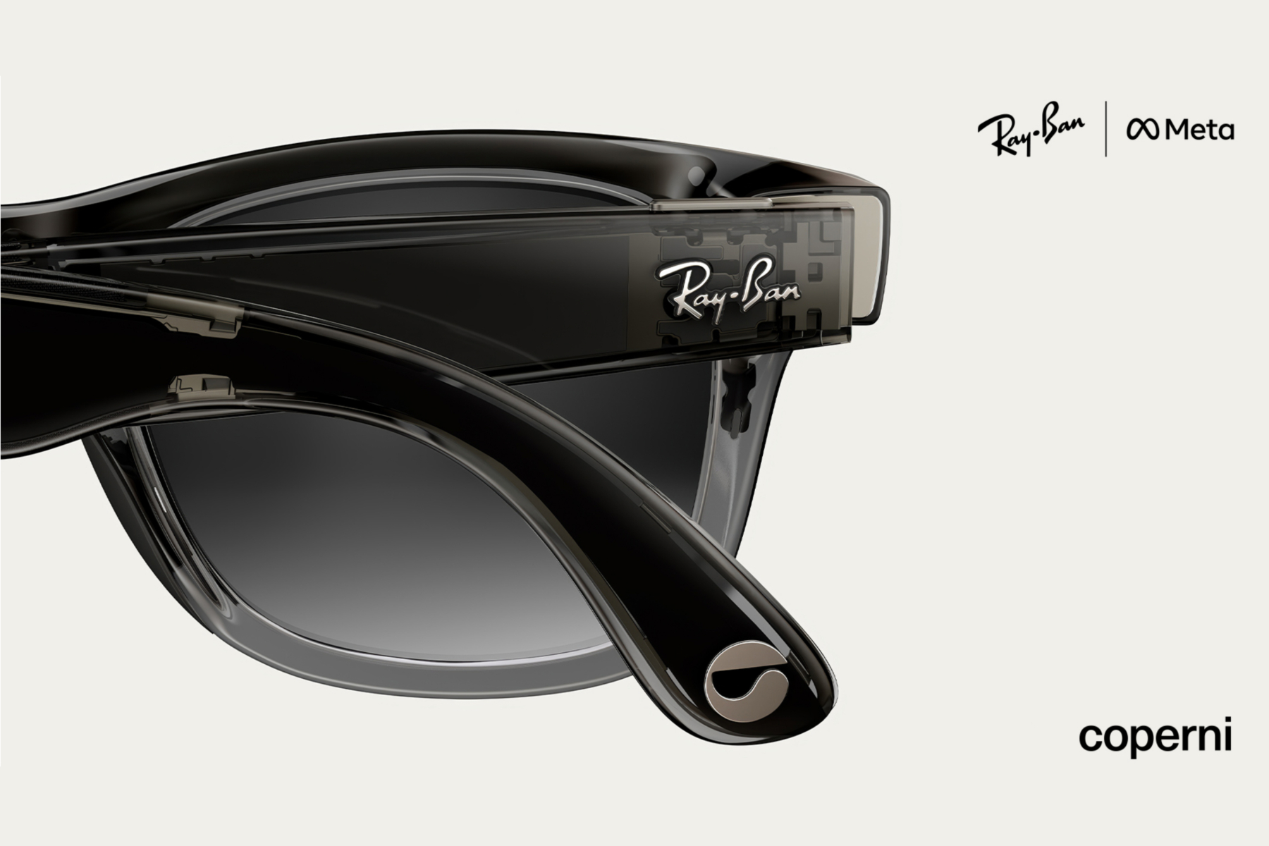 Les lunettes intelligentes Ray-Ban Meta s'associent à Coperni pour une édition limitée exceptionnelle 2 Vue rapprochée des lunettes Ray-Ban Meta x Coperni en édition limitée.