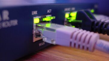 Netstat : découvrez avec qui votre machine est en contact… 20 Netstat : découvrez avec qui votre machine est en contact…