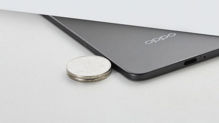 OPPO et son Find N ouvrent la voie, pendant que Samsung s'interroge sur la céramique ! 1 OPPO et ses Find N montrent la voie, tandis que Samsung explore... la céramique ?