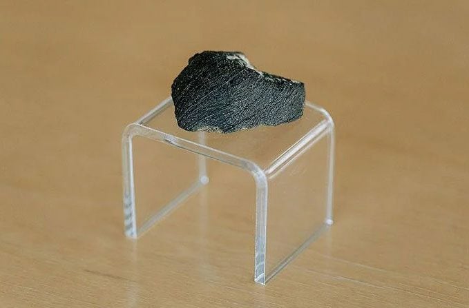 Révélations étonnantes sur les météorites retrouvées sur Terre : pourquoi elles ne correspondent pas à nos attentes 4 Image