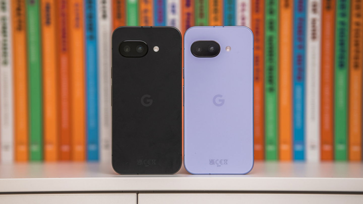 Pixel 9a en deux couleurs
