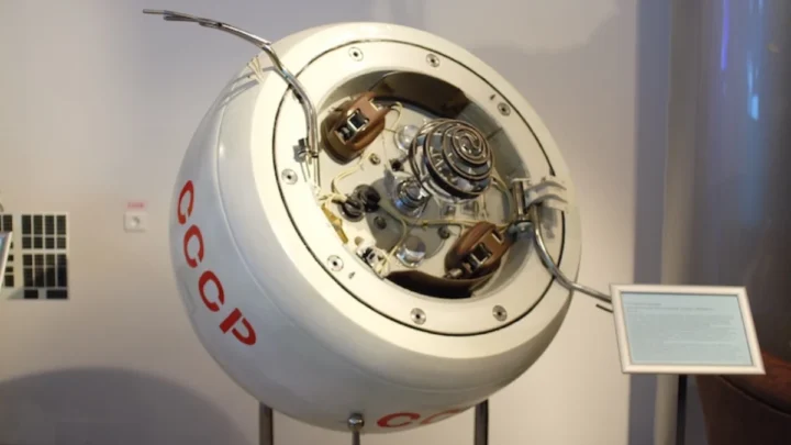 Une ancienne navette spatiale soviétique s'écrasera sur Terre début mai 2025 3 1745694101 928 Une ancienne navette spatiale sovietique secrasera sur Terre debut mai.webp
