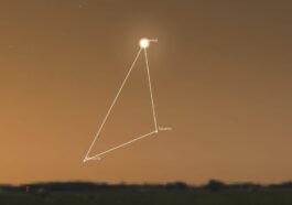 Le triangle de Pâques avec Mercure, Vénus et Saturne. Crédit : Stellarium / Fanpage