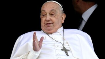 Comment le Pape François est-il mort : hypothèse d’un AVC, symptômes et causes à connaître 23 Image