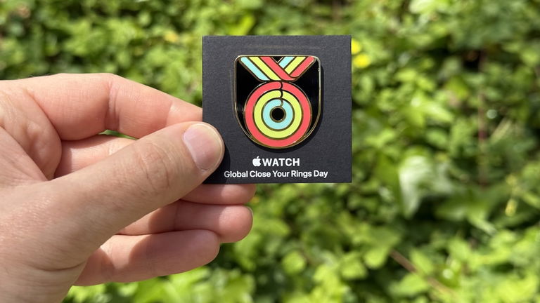 Découvrez comment obtenir le pin exclusif offert par Apple pour célébrer les 10 ans de l'Apple Watch 2 Voici le pin qu'Apple offre pour célébrer le dixième anniversaire de l'Apple Watch : découvrez comment l'obtenir