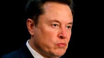 Elon Musk amenaza con deportar a sus trabajadores si no cumplen con lo que les exige: "Es pura maldad"