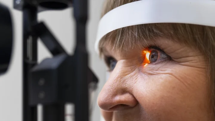 Olo : seulement cinq personnes au monde ont découvert cette couleur grâce à un laser dans la rétine 3 Olo seulement cinq personnes au monde ont decouvert cette.webp