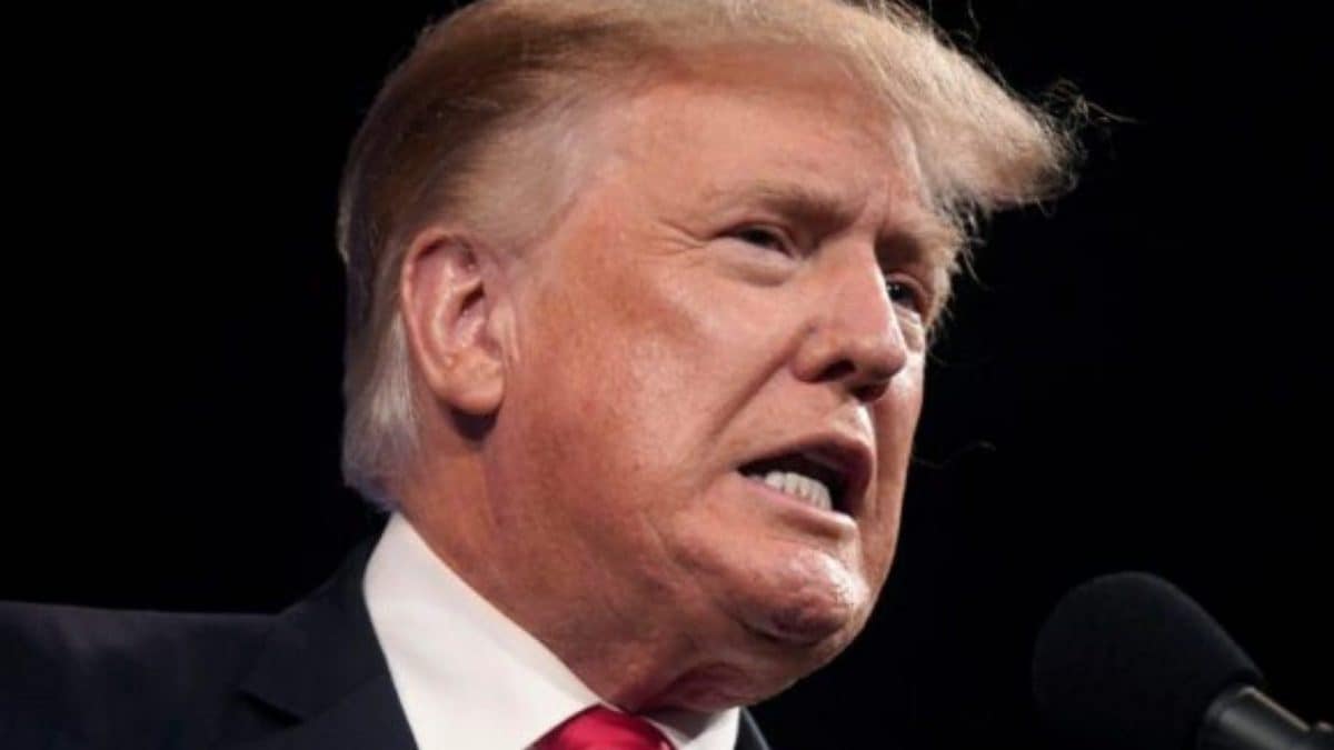 "Trump instaurera la loi martiale le 20 avril" : Faut-il vraiment croire des posts viraux en ce moment ? 2 Image