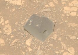 Strana roccia su Marte trovata dal rover Perseverance: la NASA l’ha chiamata “Skull Hill”