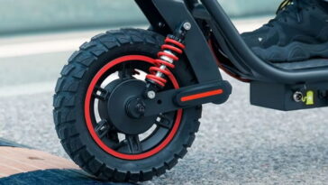 Le trottinette électrique iScooter i10Pro, idéal pour des déplacements urbains longs de jusqu'à 60 km