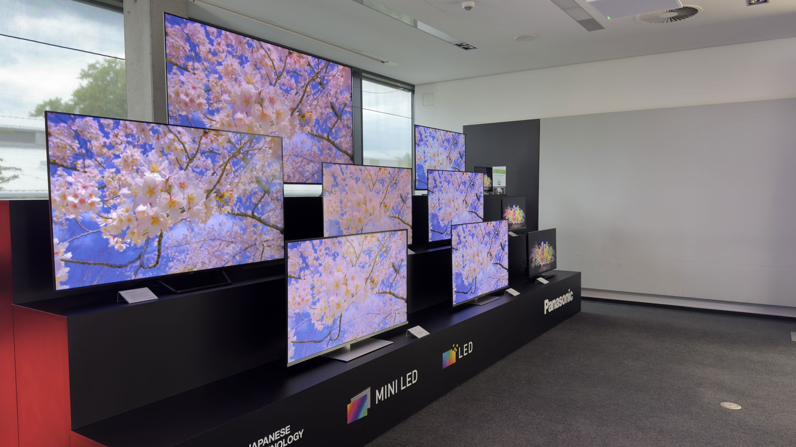 Panasonic innove encore avec sa nouvelle gamme de téléviseurs futuristes pour 2025 3 Panasonic brise les codes avec sa nouvelle gamme futuriste de téléviseurs pour 2025