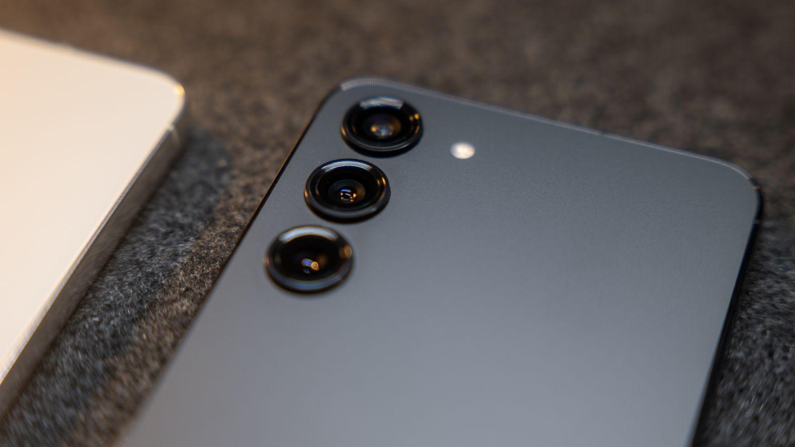 Samsung Galaxy S23 arrière seconde main