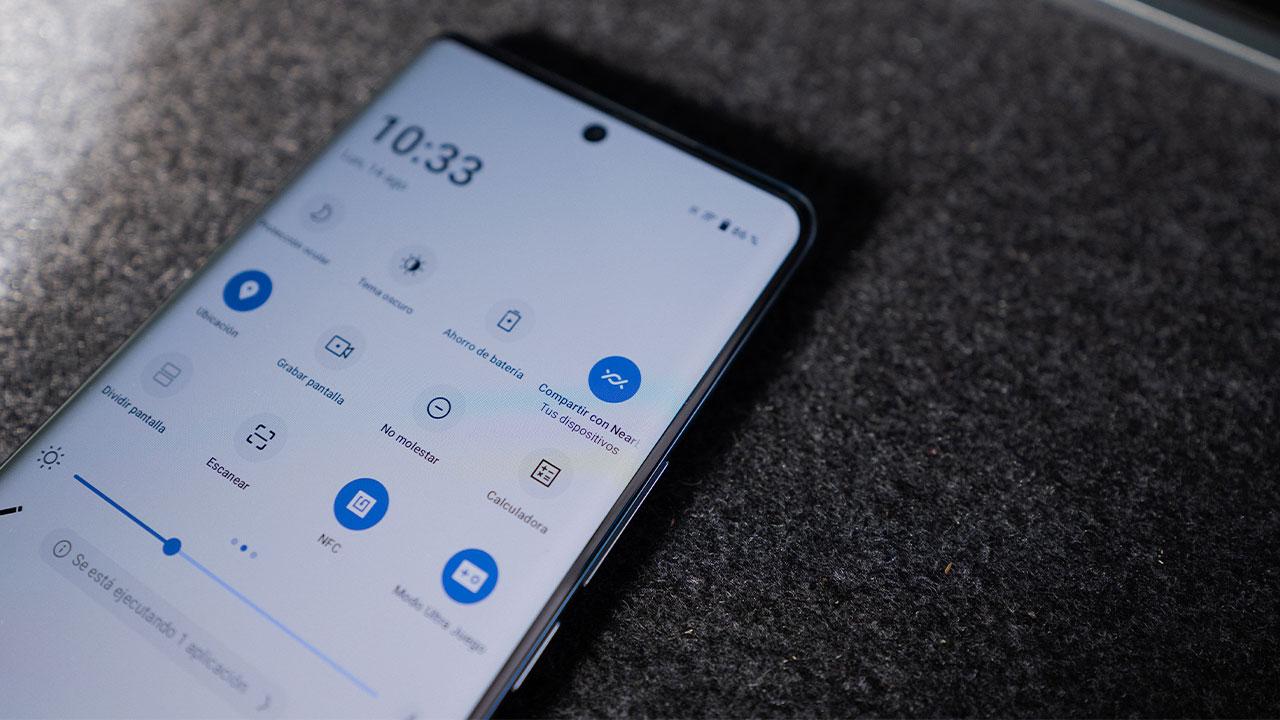 7 astuces Android que seuls les experts connaissent 4 écran mobile android avec réglages rapides