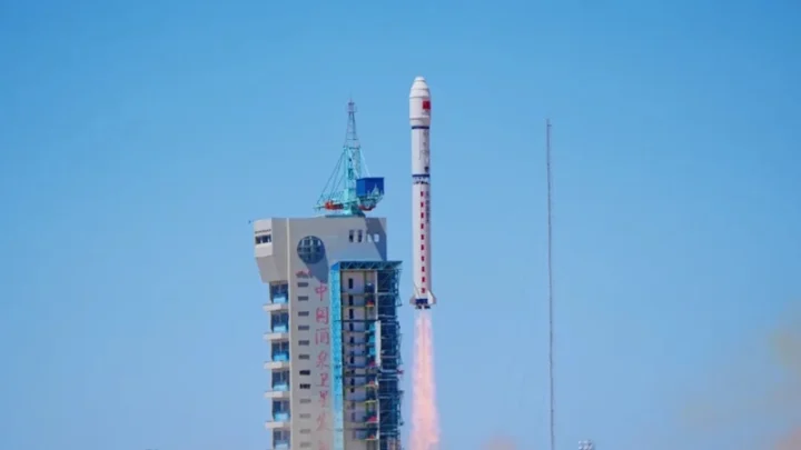 La Chine déploie les premiers 12 des 2800 satellites de sa constellation spatiale d'IA 2 La Chine deploie les premiers 12 des 2800 satellites de.webp