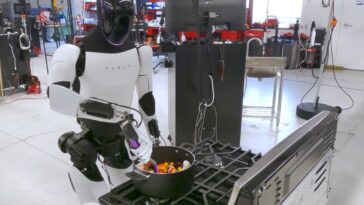 Le robot Tesla n'est pas encore surhumain, mais il peut préparer le dîner 11 Le Robot Tesla Nest Pas Encore Surhumain Mais Il Peut.jpg