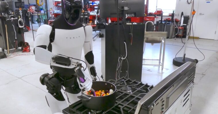 Le robot Tesla n'est pas encore surhumain, mais il peut préparer le dîner 1 Le Robot Tesla Nest Pas Encore Surhumain Mais Il Peut.jpg
