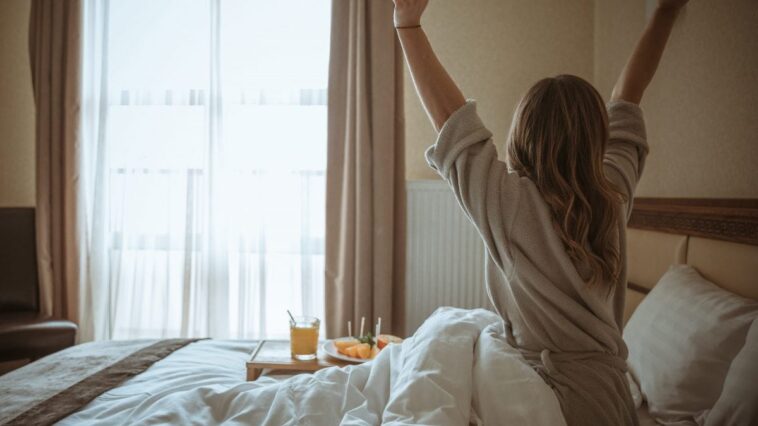 Le secret du rideau contre la fatigue matinale : l’expérience japonaise pour se réveiller en pleine forme 1 Immagine