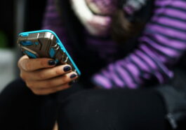 Les jeunes tournent le dos à Internet : ils veulent vivre sans 122 La jeunesse s'éloigne d'Internet : elle veut vivre sans lui