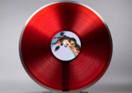 Miniot Wheel 3 : le tourne-disque néerlandais innovant qui lit les vinyles par le dessous 96 Miniot Wheel 3 : L'innovant tourne-disques hollandais qui lit les vinyles par le dessous