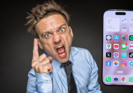 Panic sur les iPhone avec les mises à jour : à chaque solution de nouveaux problèmes 99 Panic sur les iPhone avec les mises à jour : à chaque solution de nouveaux problèmes