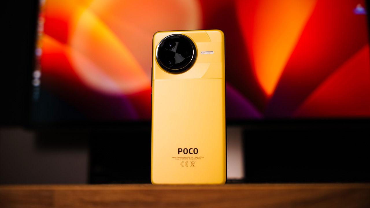 Pourquoi le POCO F7 Ultra est l'un des mobiles les plus désirés depuis sa présentation 2 POCO F7 Ultra partie arrière