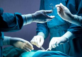 Première transplantation de vessie au monde réalisée aux États-Unis : une chirurgie historique 70 Immagine