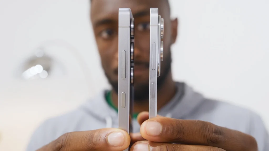 Comparaison d'épaisseur du Galaxy S25 Edge