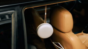 Un haut-parleur qui dure 10 ans ? Bang & Olufsen donne une leçon à l'industrie avec son nouveau Beosound A1