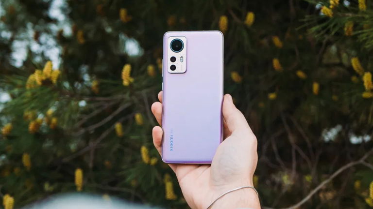 Vous possédez un de ces mobiles Xiaomi ? Pas de mise à jour vers Android 16 ! 2 Avez-vous l'un de ces mobiles Xiaomi ? Alors vous ne recevrez pas la mise à jour vers Android 16