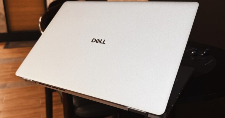 Hésitant entre un MacBook Air et un Pro ? Je vous recommande quelque chose de totalement différent 1 1748808592 Hesitant Entre Un Macbook Air Et Un Pro Je.jpg
