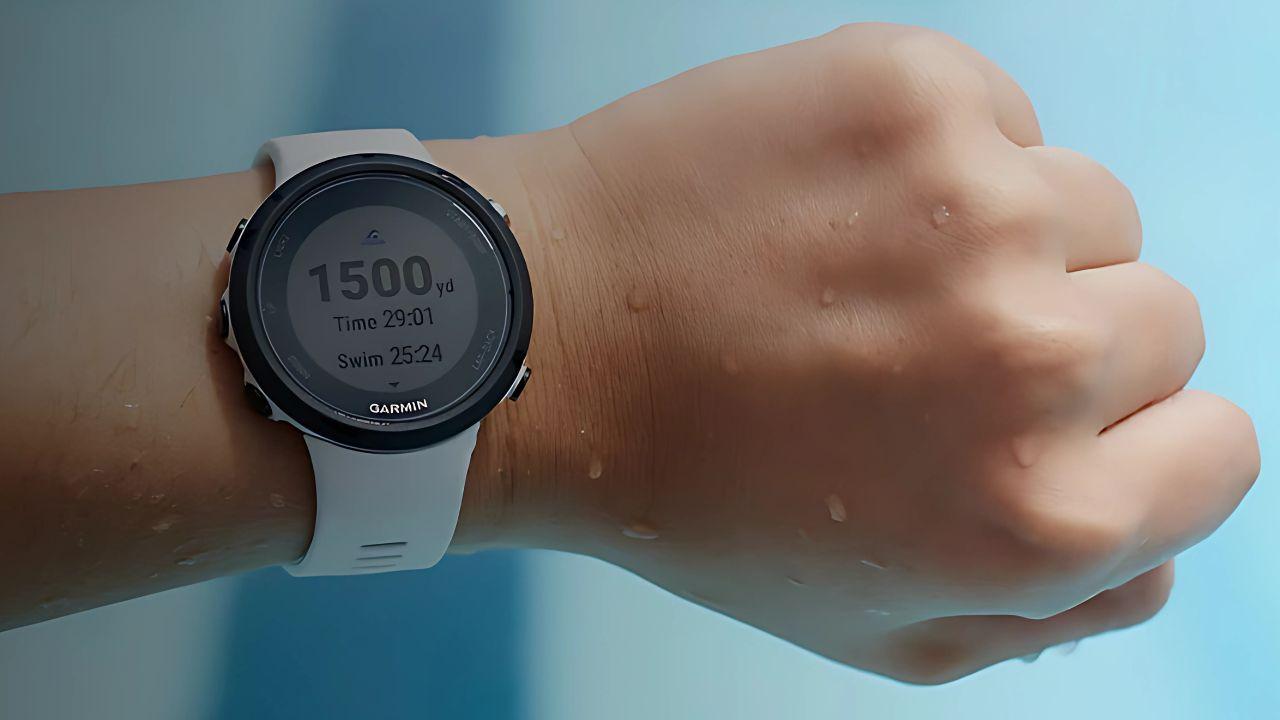 1748980667 914 8 raisons dacheter le Garmin Swim 2 plutot que la