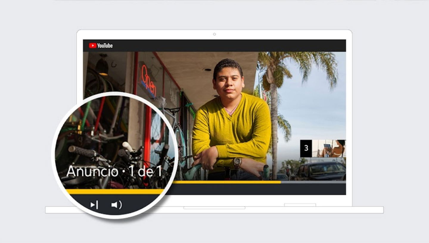 Interface de YouTube avec publicités