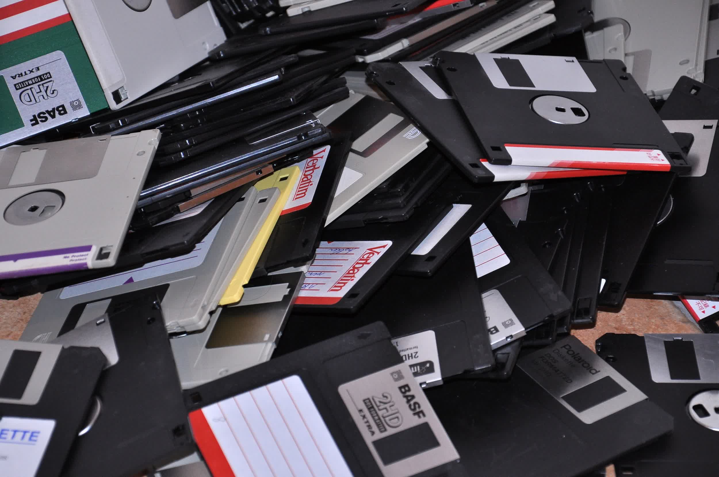 La FAA remplace enfin les disquettes et Windows 95 dans les systèmes de contrôle aérien 3 1749392526 782 La FAA remplace enfin les disquettes et Windows 95 dans