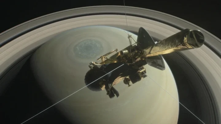 Que se passerait-il si nous essayions d'atterrir sur une planète géante gazeuse ? 4 Illustration de la sonde Cassini autour d'un planète géante gazeuse, Saturne