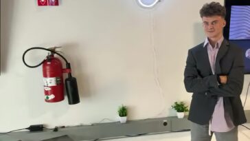 Edward « Big Balls » Coristine, favori d'Elon Musk, démissionne de DOGE 28 Edward Coristine Quitte Le Gouvernement : Retour Sur Une Carrière