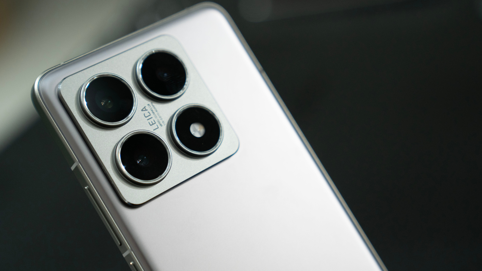 Avec 350 euros, voici les meilleurs téléphones pour les photographes amateurs 3 Xiaomi 14T mobile moitié prix