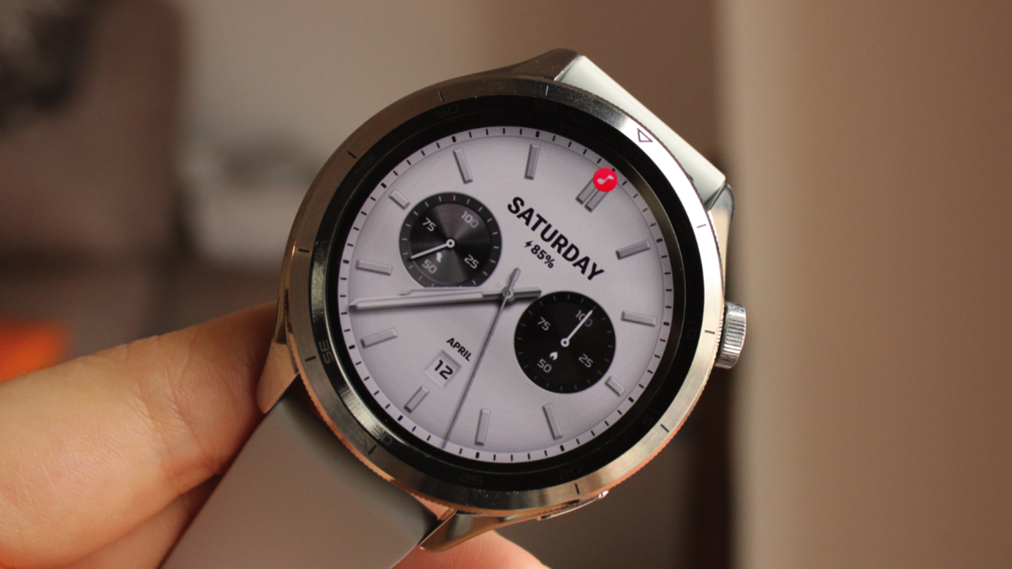 Avec 2200 nits de luminosité, cette smartwatch Xiaomi t'attend à seulement 129 euros ! 3 Écran du Xiaomi Watch S4