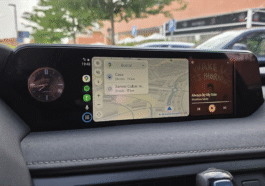 Des fonctions essentielles d'Android Auto ont disparu et personne ne sait que faire