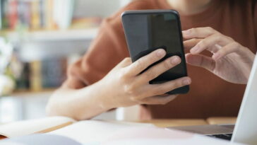 Les 10 meilleures applis pour étudier en 2025 : optimise, révise et booste tes résultats 10 Les 10 meilleures applications pour étudier en 2025 : organisez, révisez et améliorez vos performances